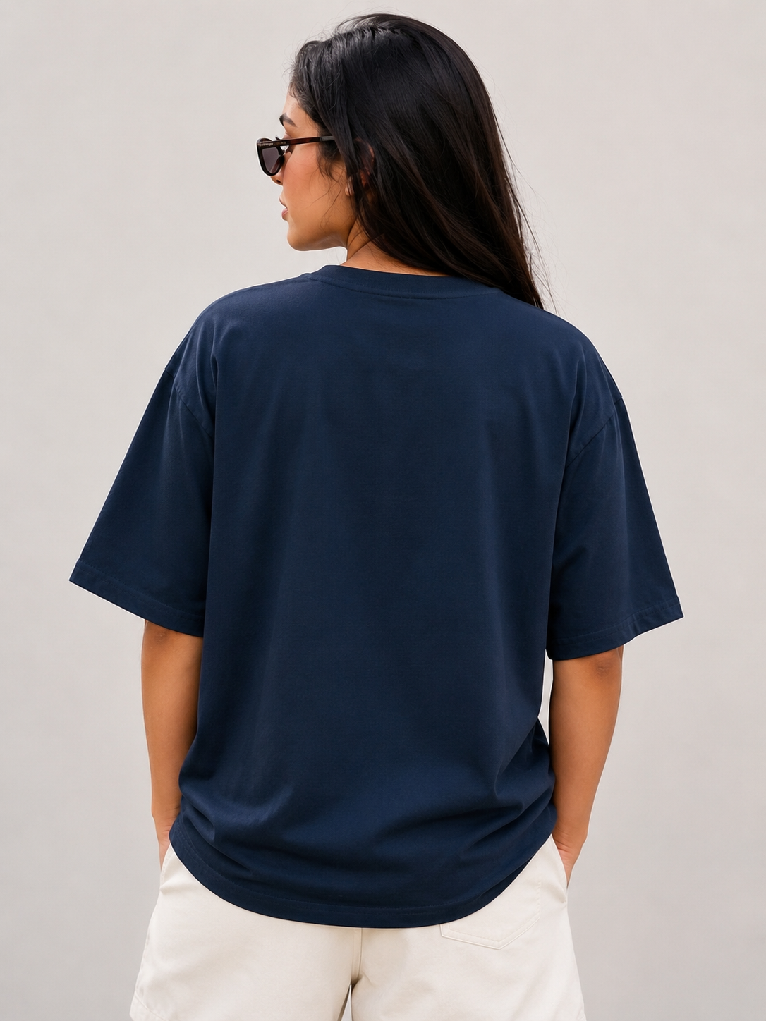 https://verostore.in/storage/photos/1/Womens/confident_back_female.png